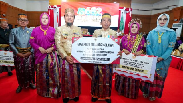 Kado HUT ke-682 Sidrap, Gubernur Sulsel, Andi Sudirman Sulaiman Gelontorkan Rp15 Miliar dan Alsintan