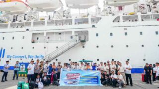 Gubernur Sulsel Lepas 500 Peserta Mudik Gratis PLN dari Pelabuhan Makassar